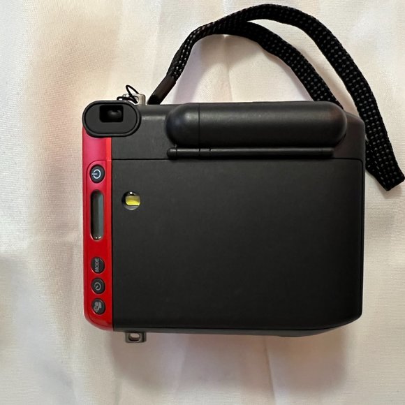 Fujifilm Instax Mini 70 - Instant Film Camera - Picture 2 of 2